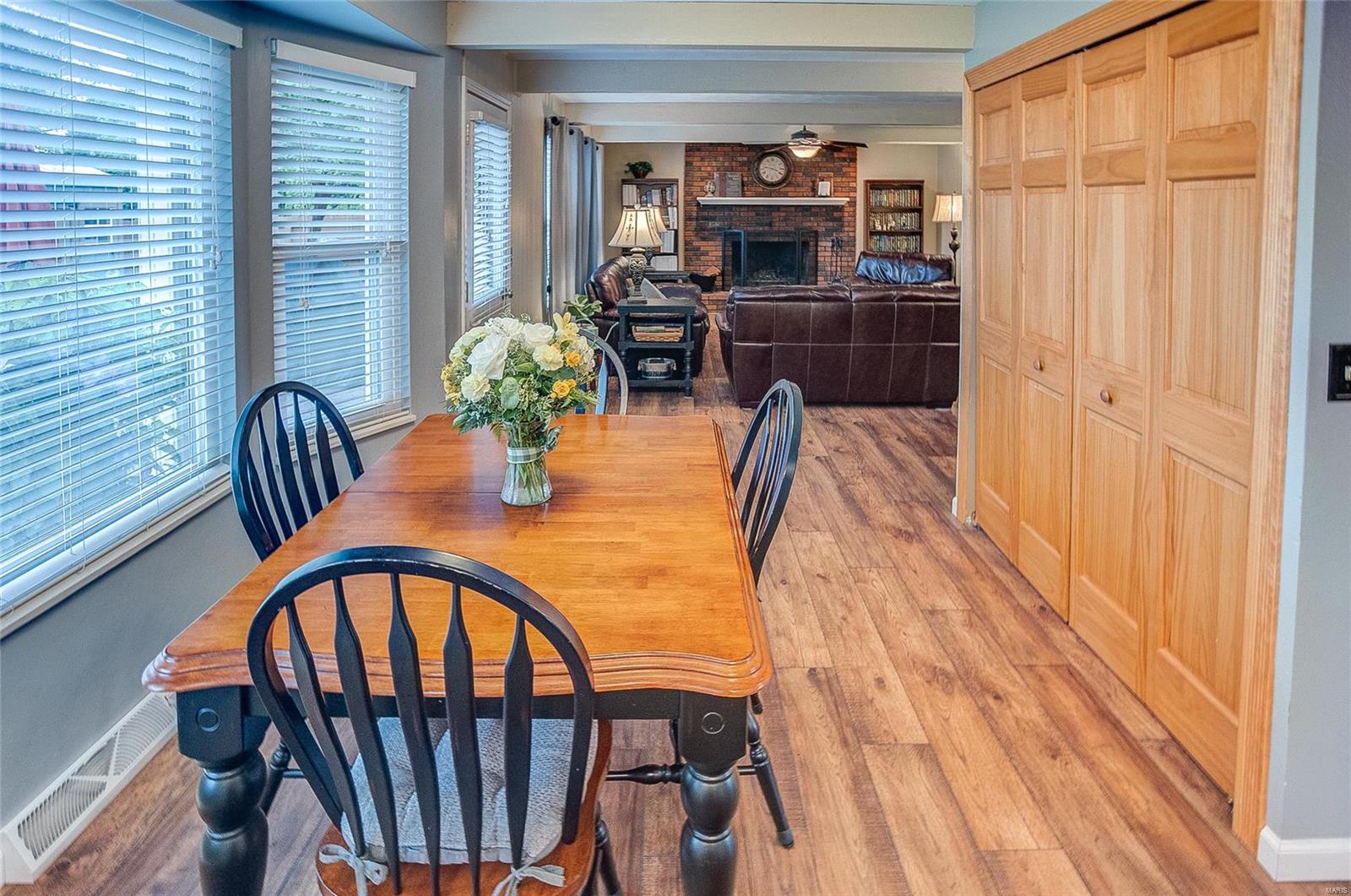 806 Reiss Road O'Fallon, IL 62269 - Photo 18 of 36 Gallery Image 18