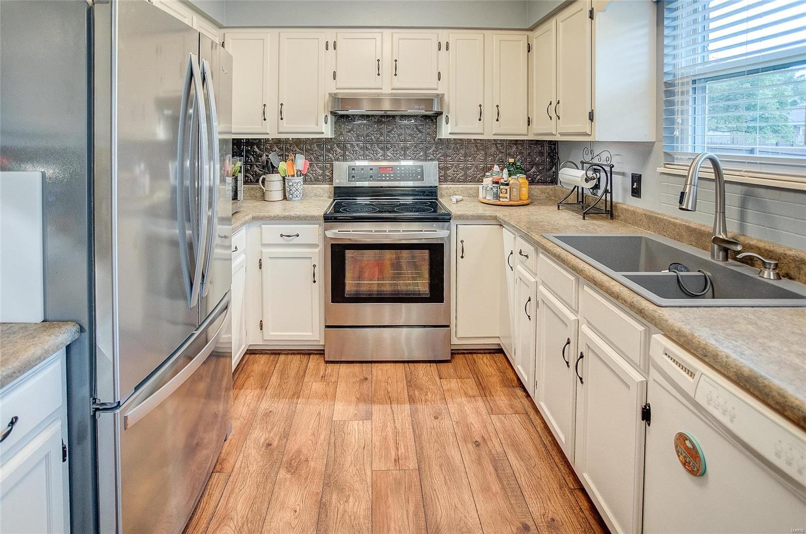 806 Reiss Road O'Fallon, IL 62269 - Photo 19 of 36 Gallery Image 19