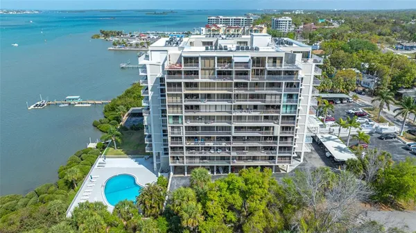 $340,000 | 500 North Osceola Avenue, Unit 810, Clearwater, FL 33755