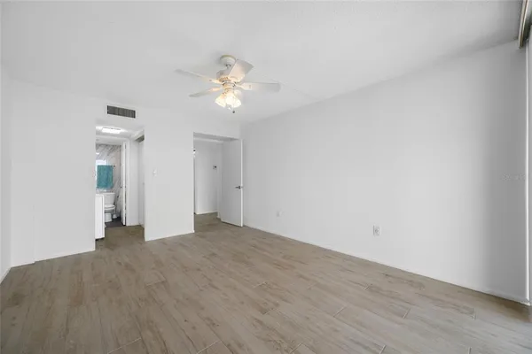 $340,000 | 500 North Osceola Avenue, Unit 810, Clearwater, FL 33755