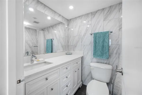 $340,000 | 500 North Osceola Avenue, Unit 810, Clearwater, FL 33755
