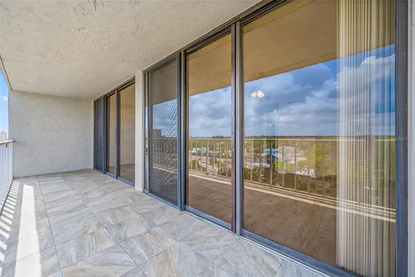 $340,000 | 500 North Osceola Avenue, Unit 810, Clearwater, FL 33755