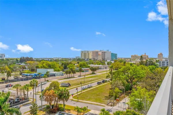 $340,000 | 500 North Osceola Avenue, Unit 810, Clearwater, FL 33755