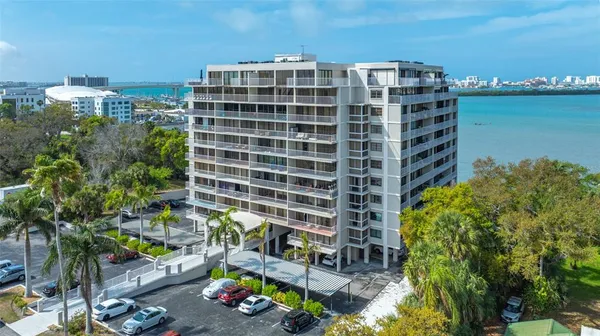 $340,000 | 500 North Osceola Avenue, Unit 810, Clearwater, FL 33755