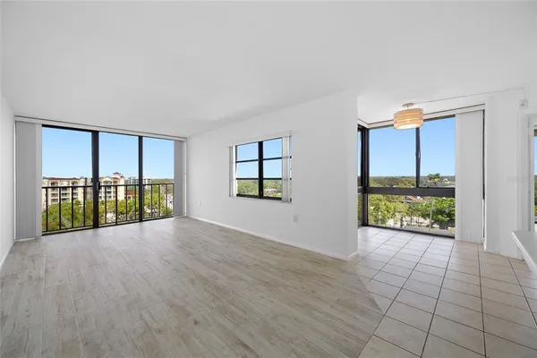 $340,000 | 500 North Osceola Avenue, Unit 810, Clearwater, FL 33755
