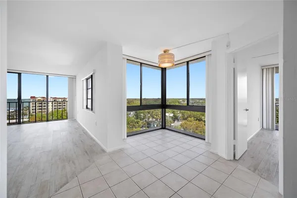 $340,000 | 500 North Osceola Avenue, Unit 810, Clearwater, FL 33755