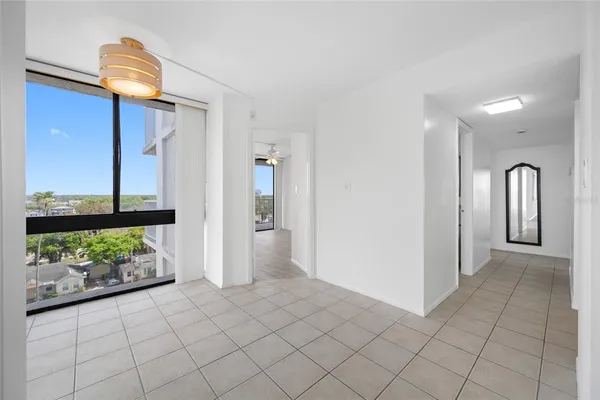 $340,000 | 500 North Osceola Avenue, Unit 810, Clearwater, FL 33755