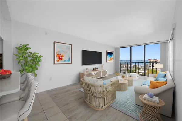 $340,000 | 500 North Osceola Avenue, Unit 810, Clearwater, FL 33755