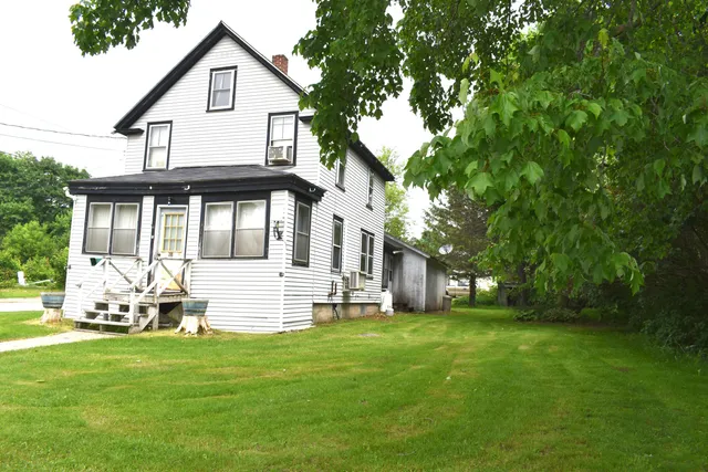 $159,900 | 28 Libby Street, Lincoln, ME 04457