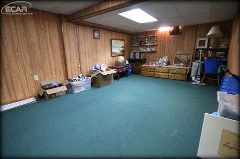 10416 Davison Road Davison, MI 48423 - Photo 28 of 35 20445937-27.JPG