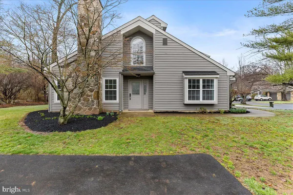 $585,000 | 21 Andover Circle, Princeton, NJ 08540