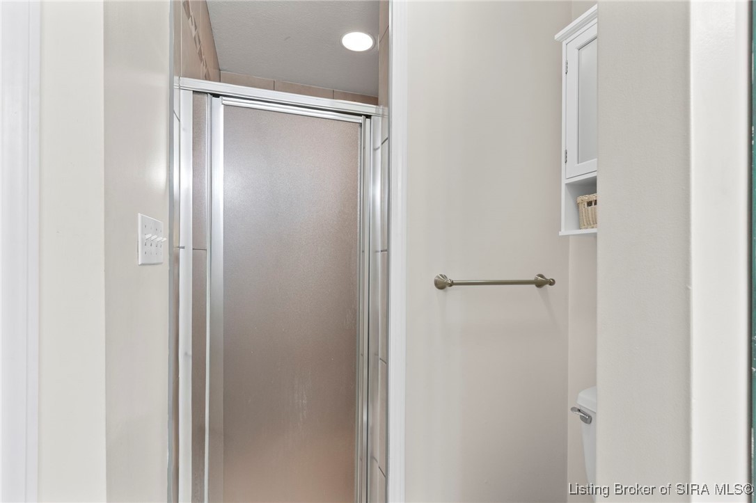 139 Paradise Lane Madison, IN 47250 - Photo 19 of 31