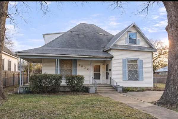 $69,900 | 1622 North 6th Street, Waco, TX 76707