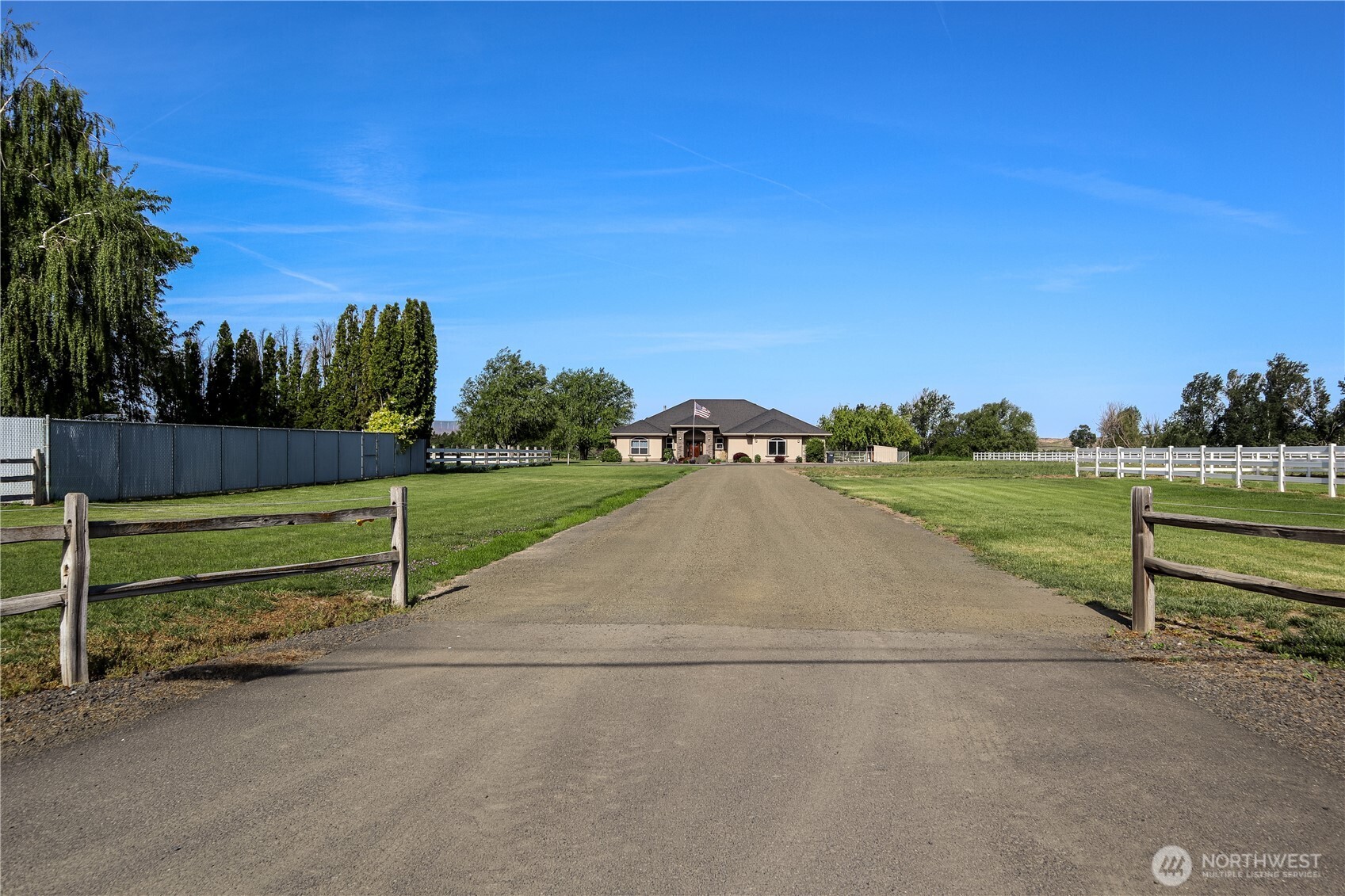 265 Hanson Road Touchet, WA 99360 - Photo 7 of 40