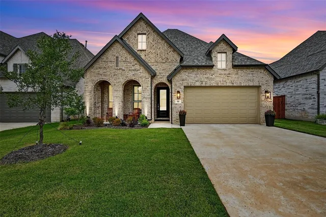 $449,850 | 5061 Westhaven Circle, Denison, TX 75020