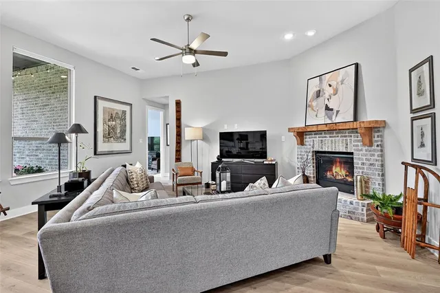 $449,850 | 5061 Westhaven Circle, Denison, TX 75020