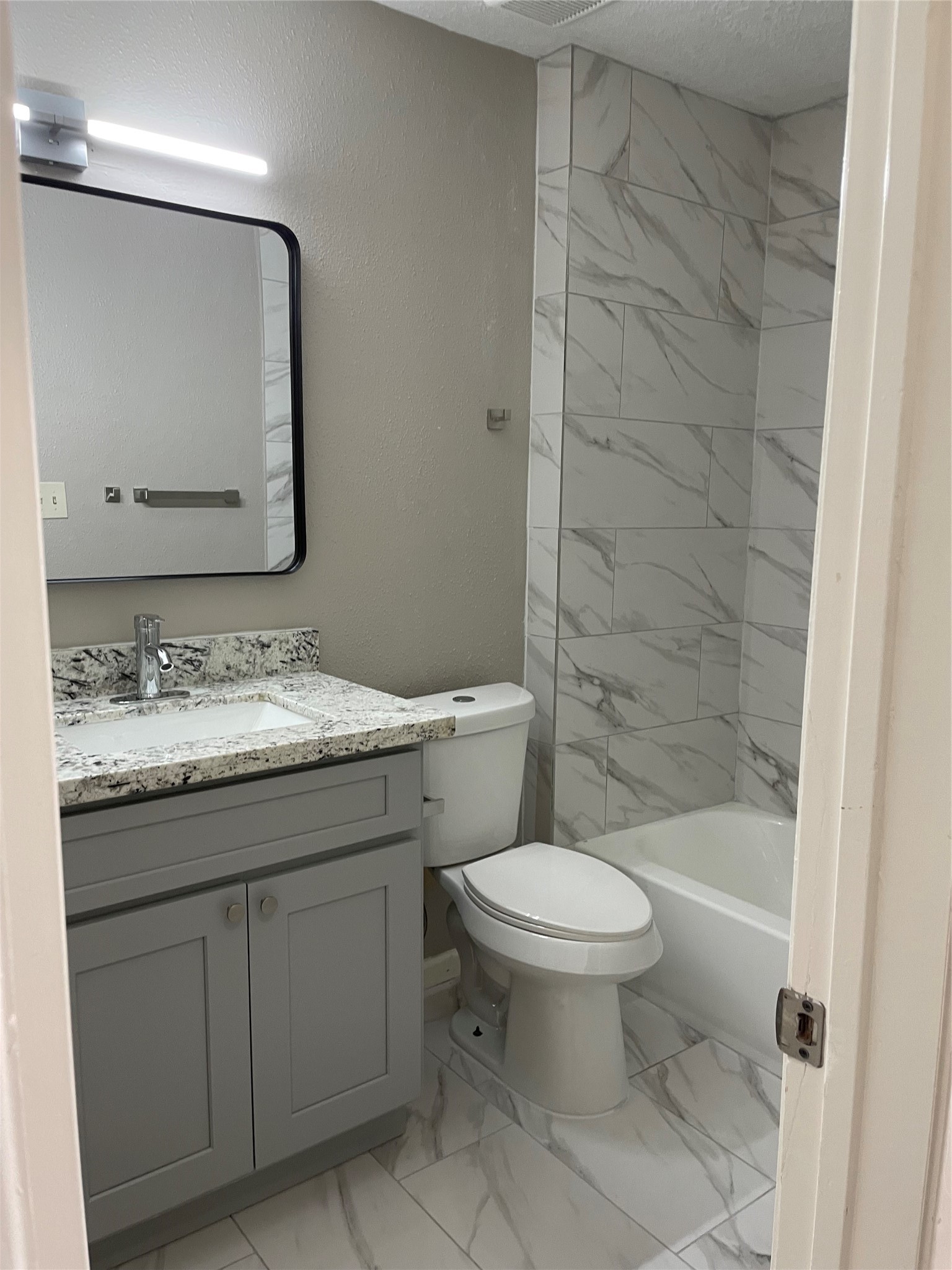 3306 Boxelder Drive Houston, TX 77082 - Photo 8 of 13