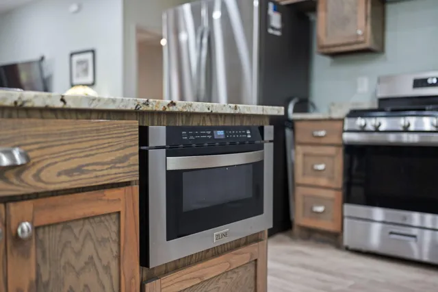 $470,000 | 818 Frasier Lane, Pineville, SC 29468