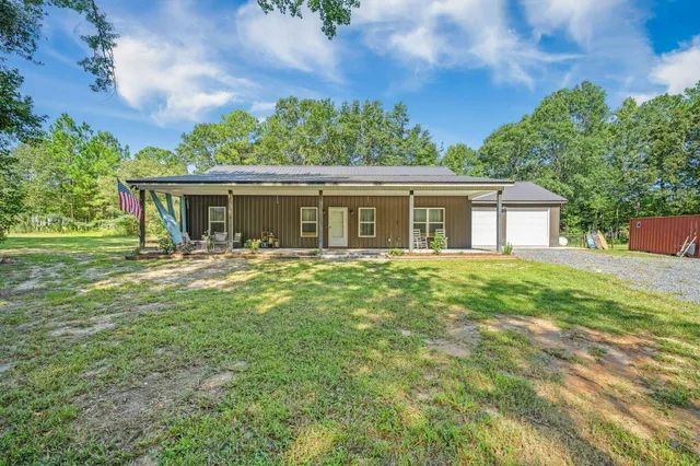 $470,000 | 818 Frasier Lane, Pineville, SC 29468