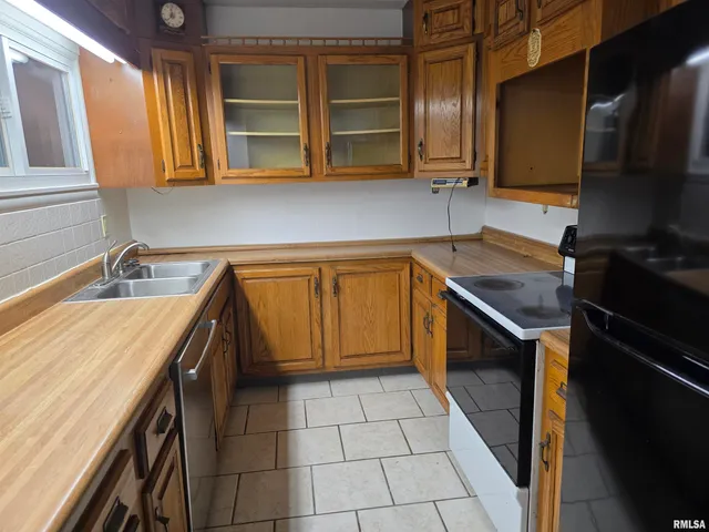 $149,900 | 32 Circle Drive, Centralia, IL 62801