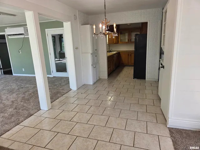 $149,900 | 32 Circle Drive, Centralia, IL 62801