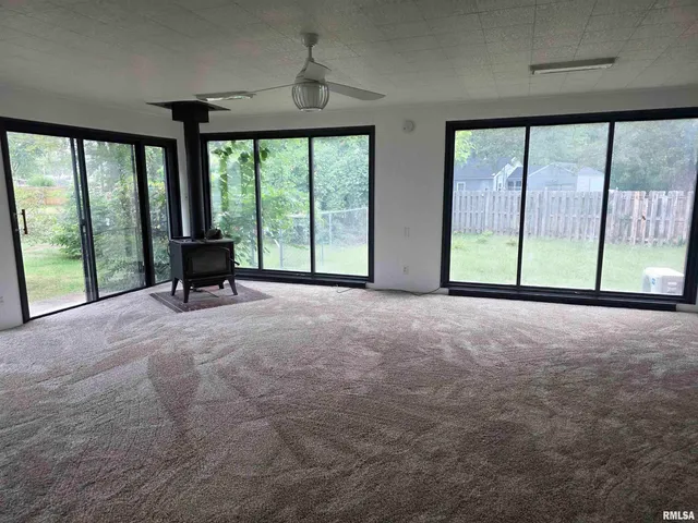 $149,900 | 32 Circle Drive, Centralia, IL 62801