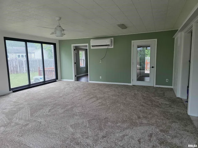 $149,900 | 32 Circle Drive, Centralia, IL 62801