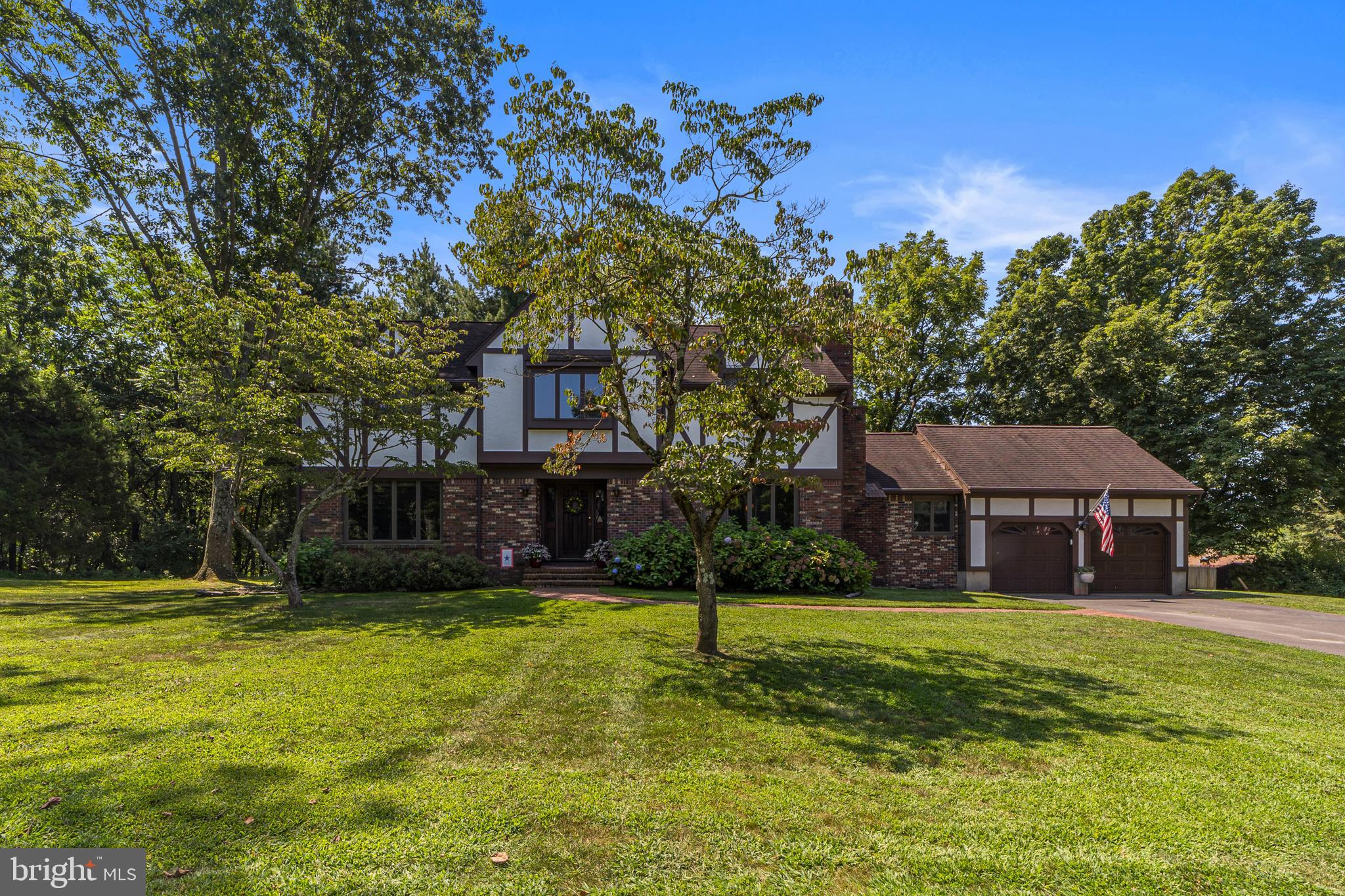 5 Willis Drive Ewing, NJ 08628 - Photo 3 of 32