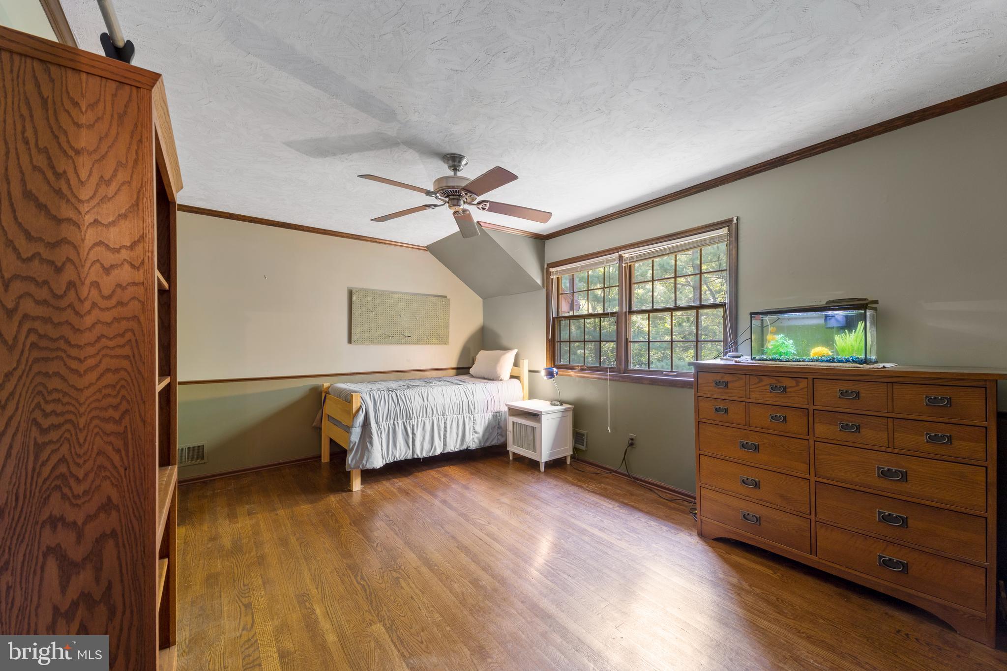 5 Willis Drive Ewing, NJ 08628 - Photo 23 of 32