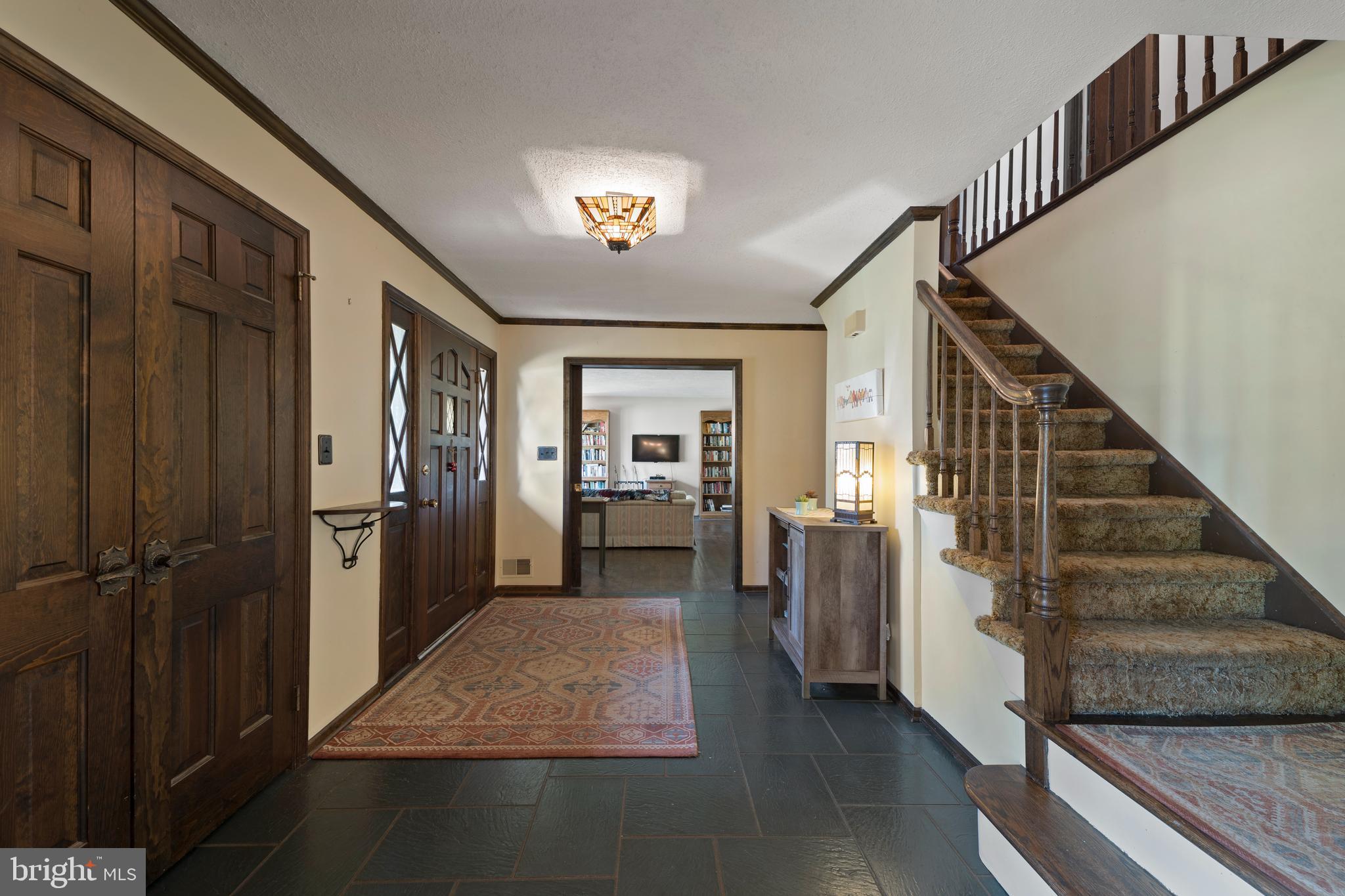 5 Willis Drive Ewing, NJ 08628 - Photo 9 of 32