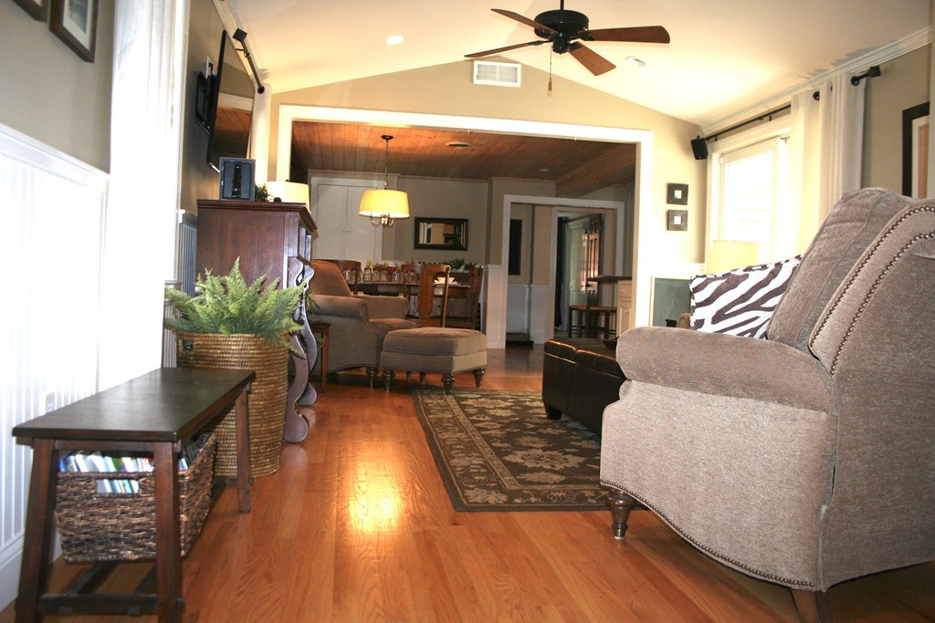 916 Middle Road Acushnet, MA 02743 - Photo 12 of 30 Gallery Image 12