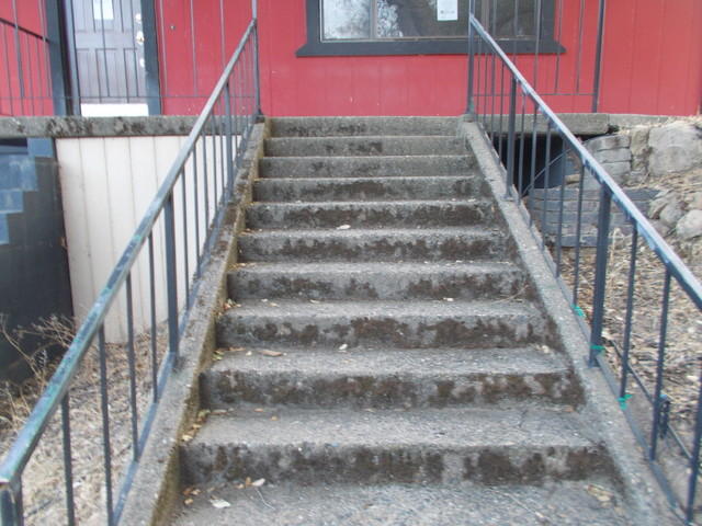8872 Simmons Road Redding, CA 96001 - Photo 9 of 29 DSCN7069