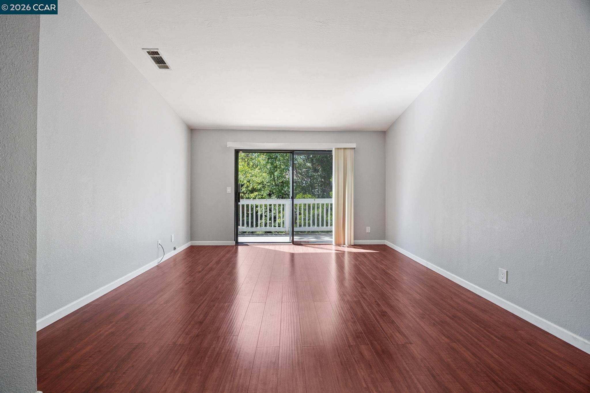 388 Mill Road Martinez, CA 94553 - Photo 9 of 44 Gallery Image 9