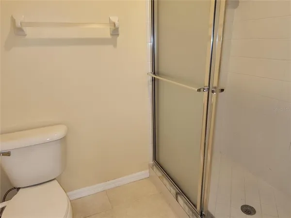 $2,000 | 6872 Fairview Terrace, Unit 101, Bradenton, FL 34203