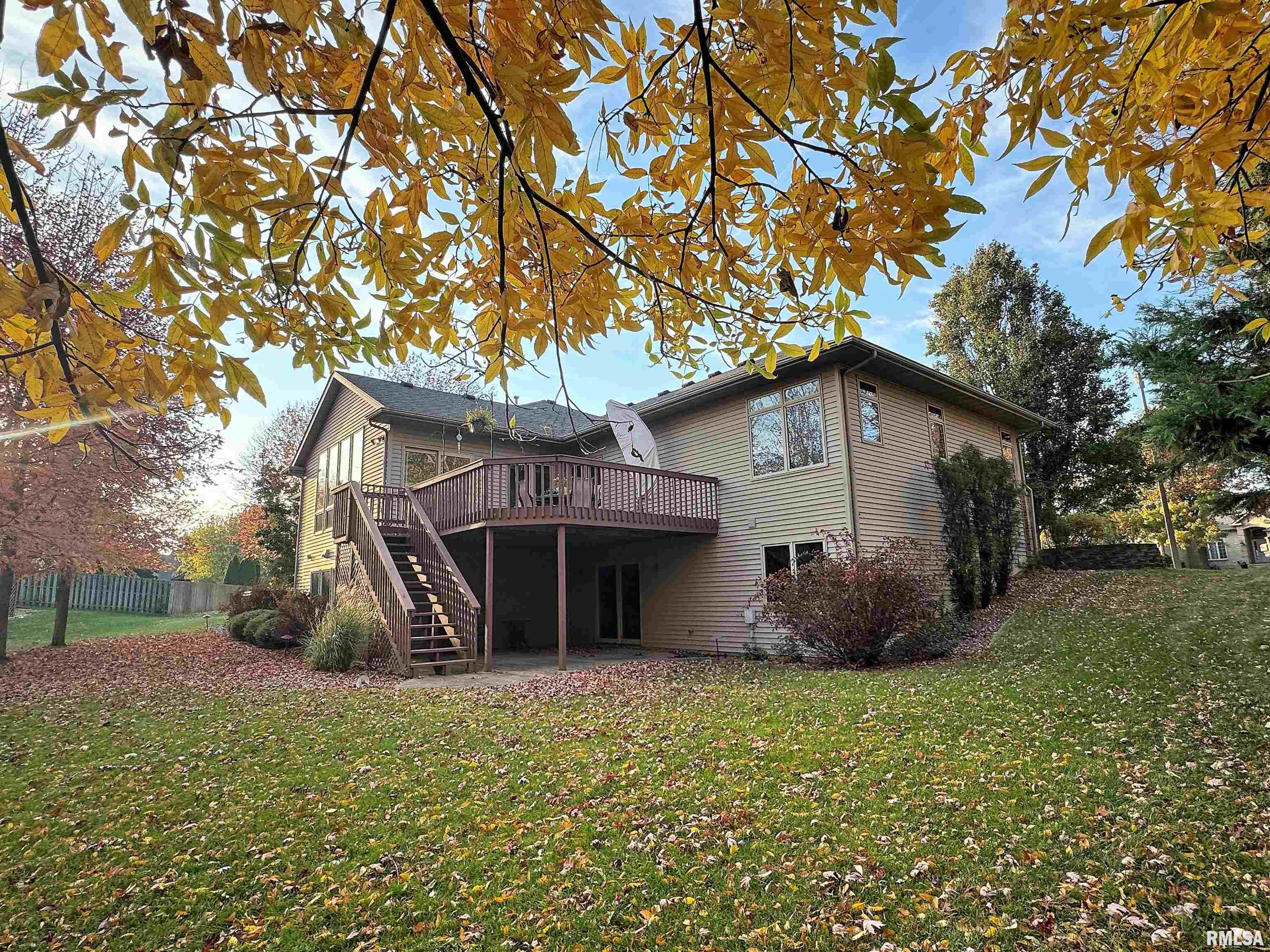 2316 Mariners Point Lane Springfield, IL 62712 - Photo 8 of 58