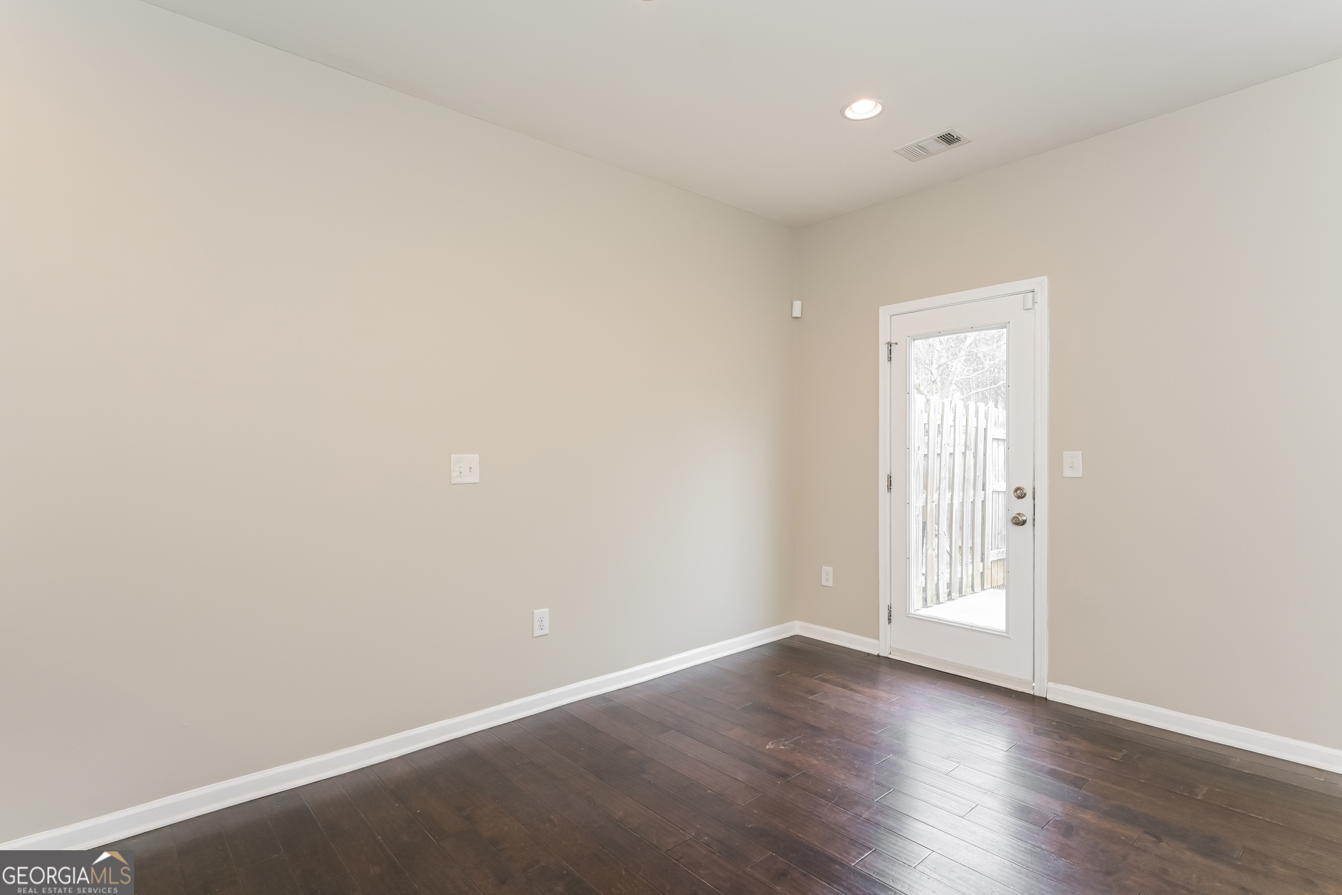 2716 Avanti Way Decatur, GA 30035 - Photo 7 of 25