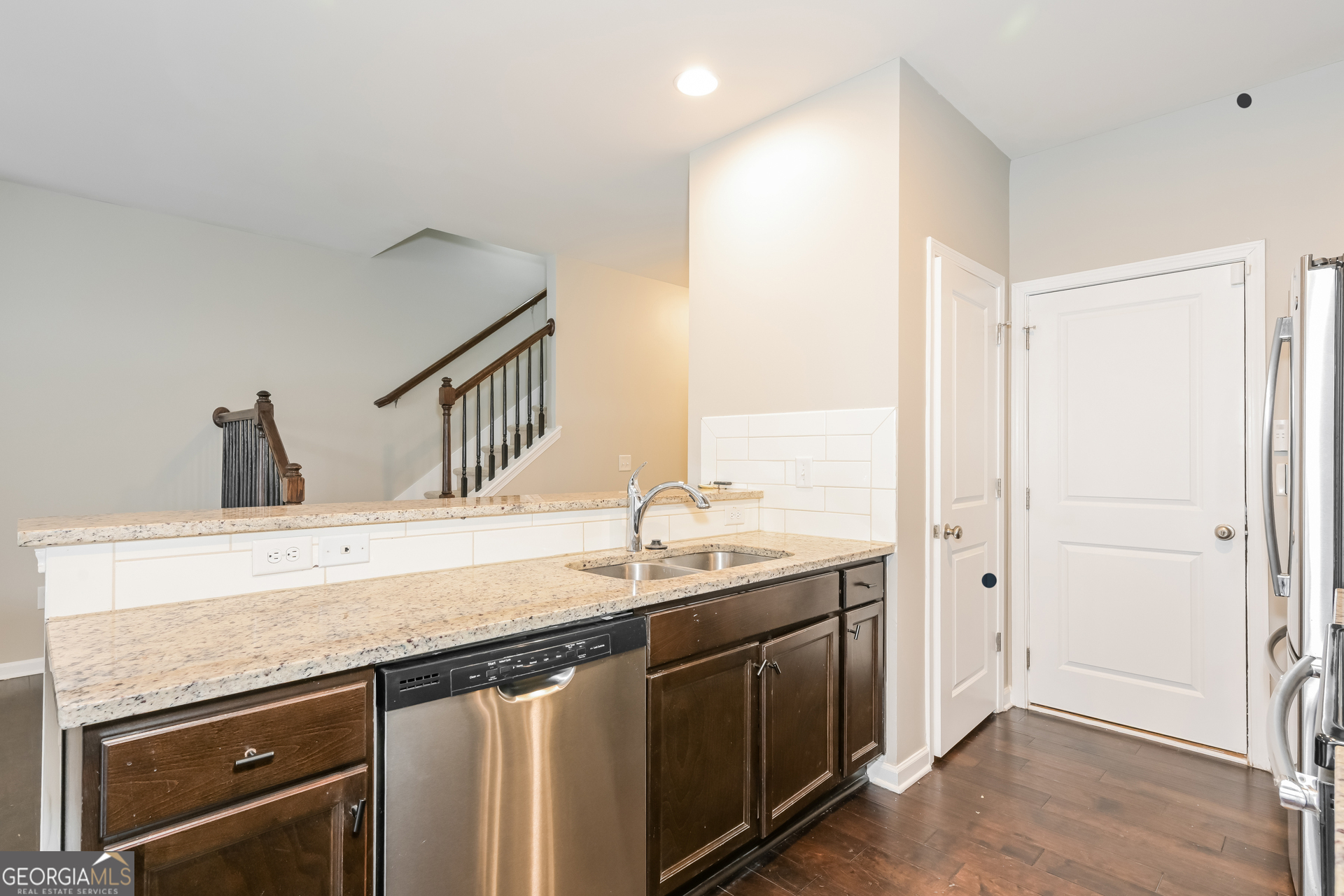 2716 Avanti Way Decatur, GA 30035 - Photo 9 of 25