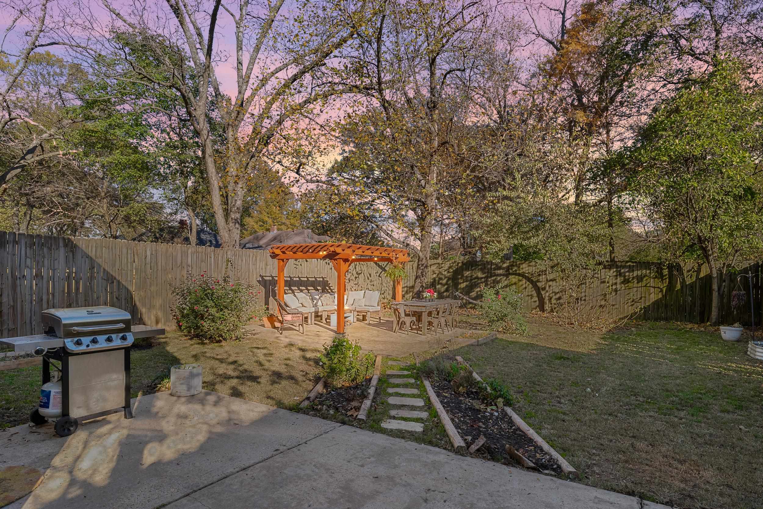 1044 South Rembert Street Memphis, TN 38104 - Photo 8 of 29