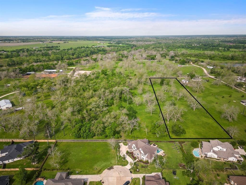 2990 Bowser Road Fulshear, TX 77441 - Photo 5 of 9 a view of a city