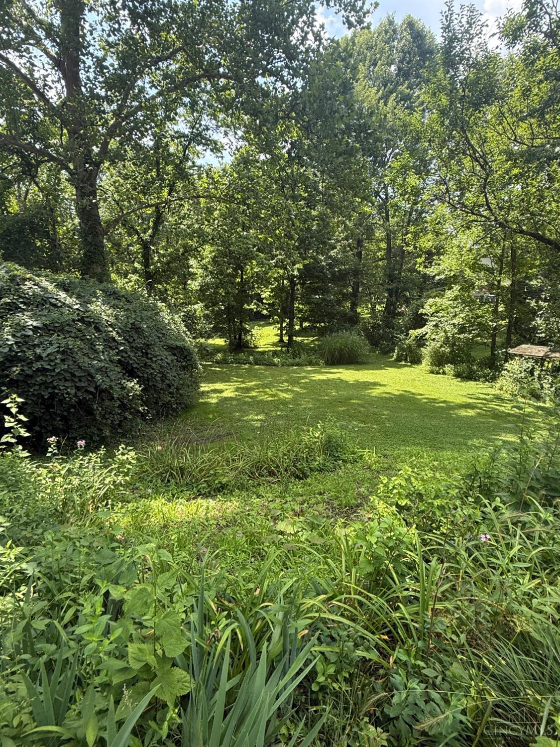 3177 Ebenezer Road Cincinnati, OH 45248 - Photo 25 of 32