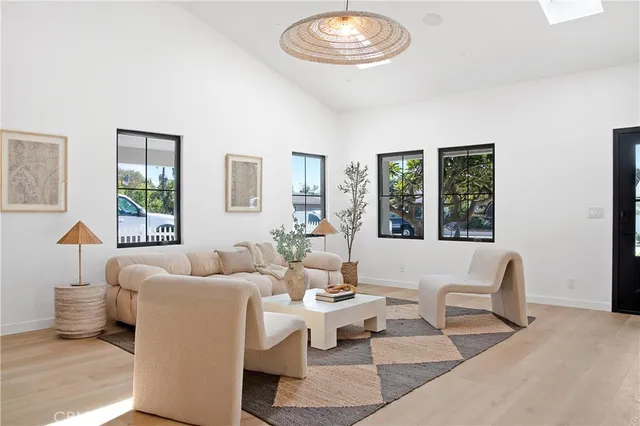 $3,099,000 | 4624 Coolidge Avenue, Culver City, CA 90230