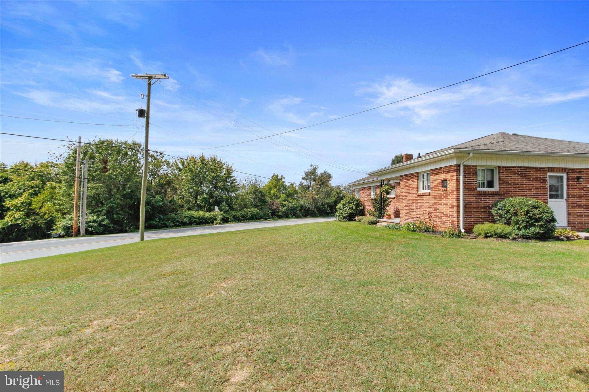 32 Longview Road Seven Valleys, PA 17360 - Photo 6 of 24 Gallery Image 6