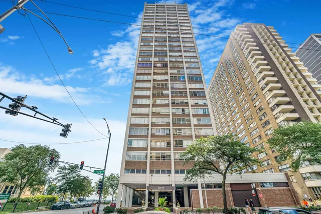 $155,000 | 6171 North Sheridan Road, Unit 1804, Chicago, IL 60660
