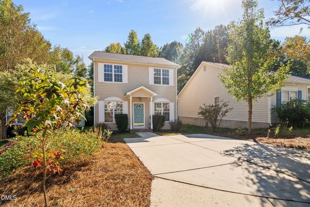 $395,000 | 318 Glaston Court, Apex, NC 27502