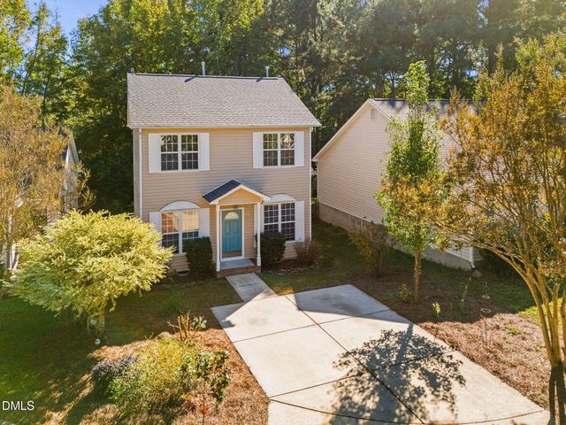$395,000 | 318 Glaston Court, Apex, NC 27502