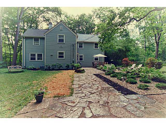 289 Walhalla Road Columbus, OH 43202 - Photo 2 of 25