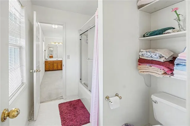 $849,950 | 2400 Northeast 132nd Street, Kansas City, MO 64165