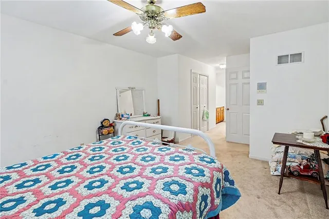 $849,950 | 2400 Northeast 132nd Street, Kansas City, MO 64165