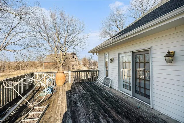 $849,950 | 2400 Northeast 132nd Street, Kansas City, MO 64165