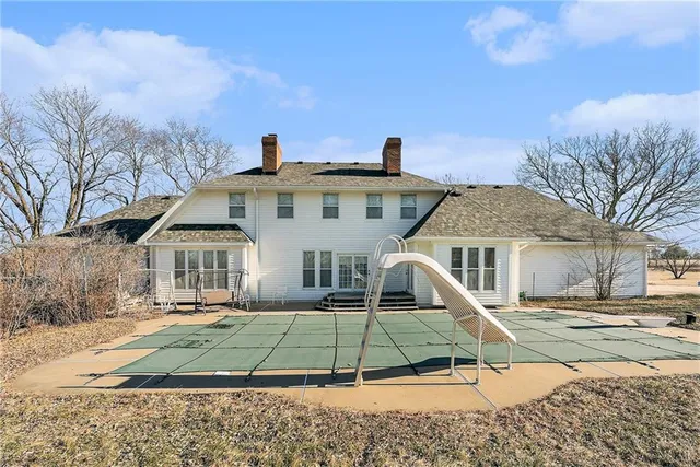 $849,950 | 2400 Northeast 132nd Street, Kansas City, MO 64165